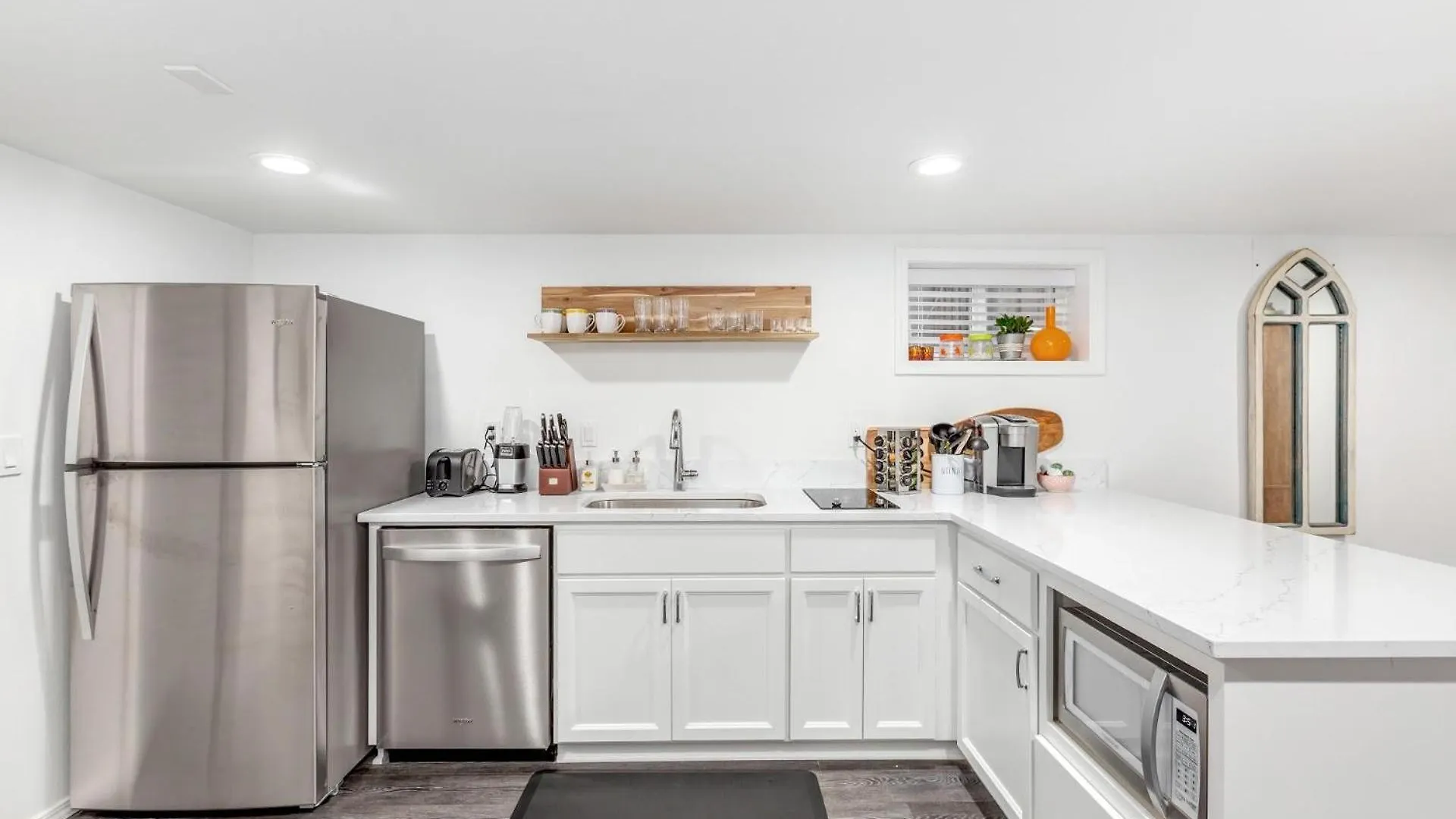 Stay Portland - The Fantastic Fargo Flat - Irving Park Oasis